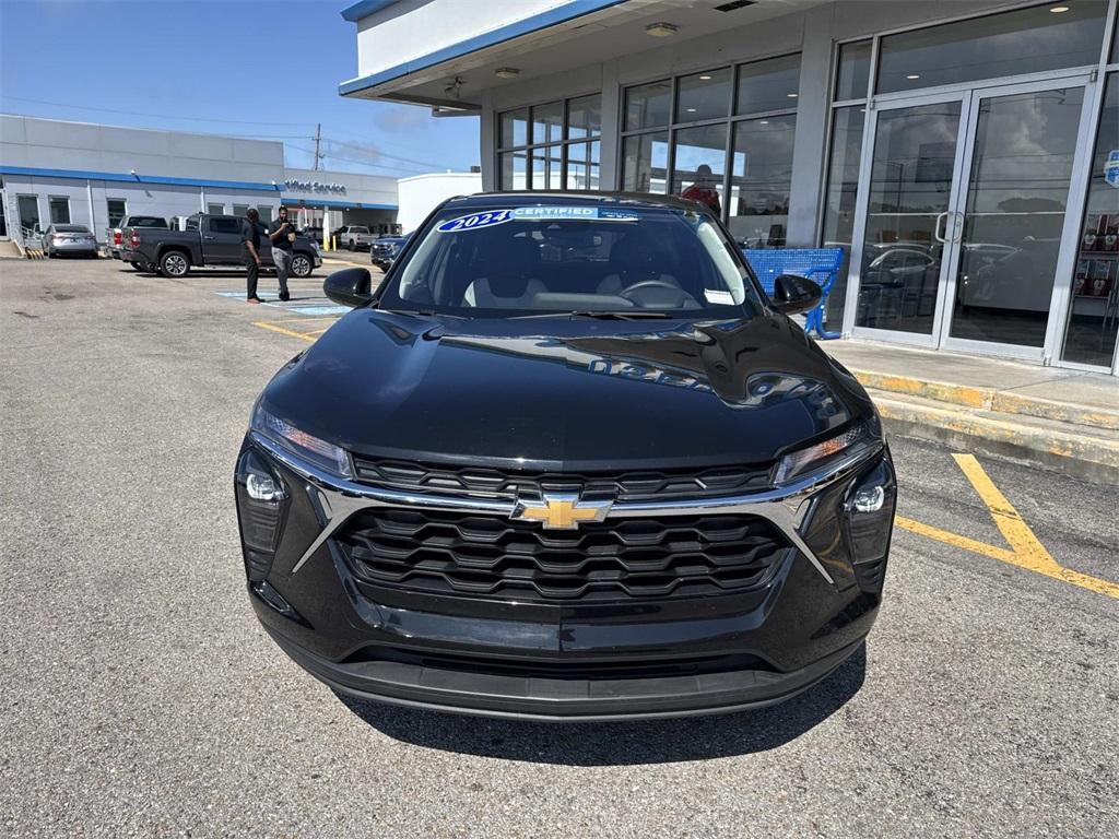 used 2024 Chevrolet Trax car, priced at $20,095