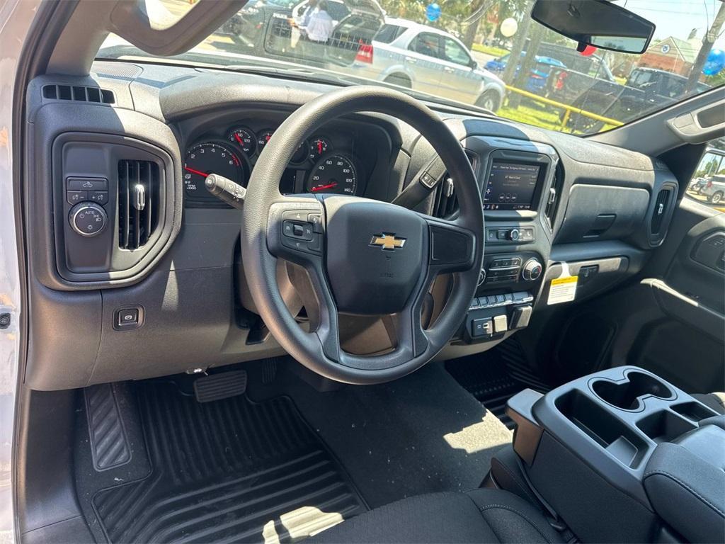 new 2025 Chevrolet Silverado 1500 car, priced at $40,635
