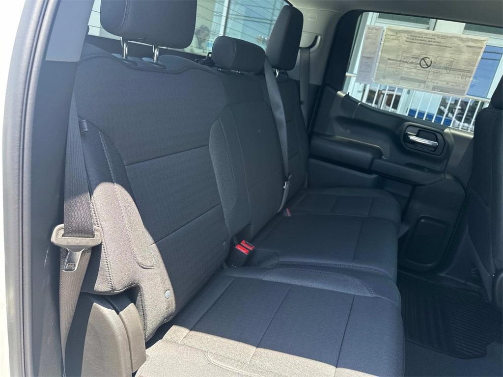 new 2025 Chevrolet Silverado 1500 car, priced at $40,635