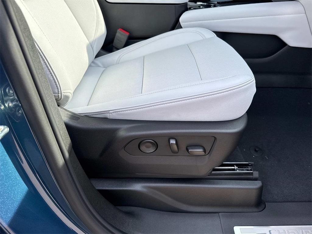 new 2025 Chevrolet Tahoe car, priced at $77,480