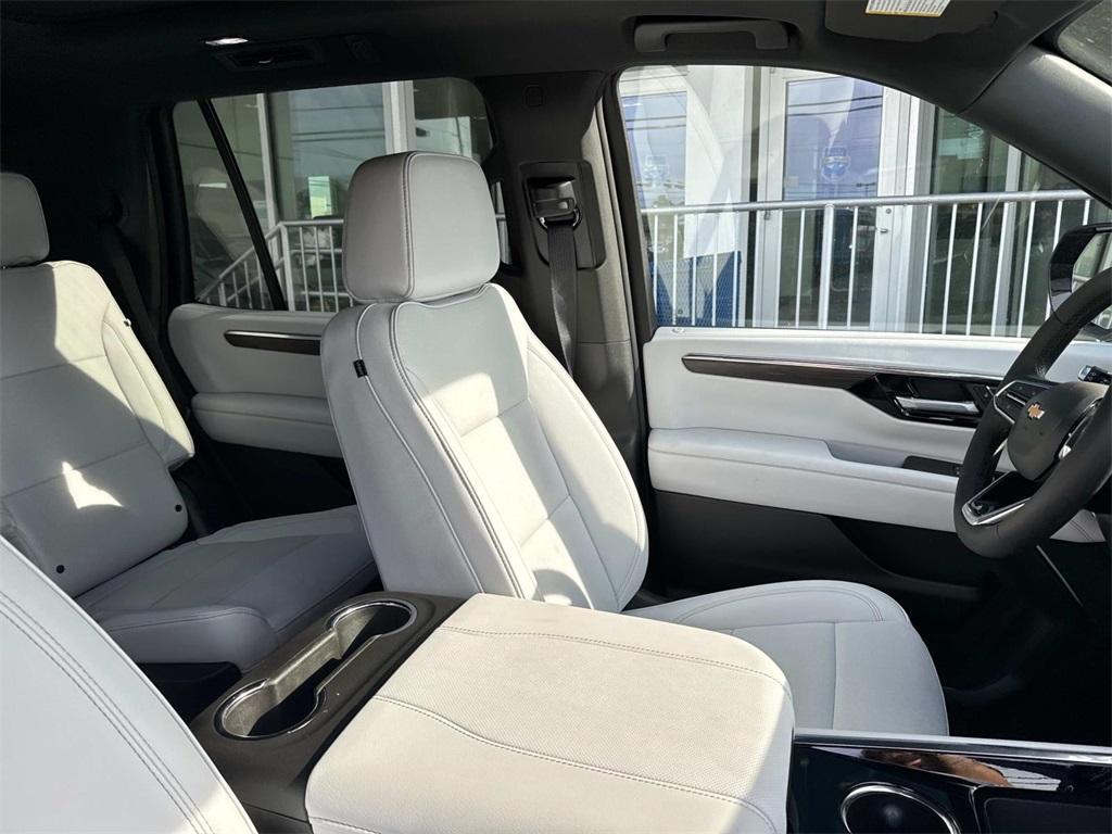 new 2025 Chevrolet Tahoe car, priced at $77,480