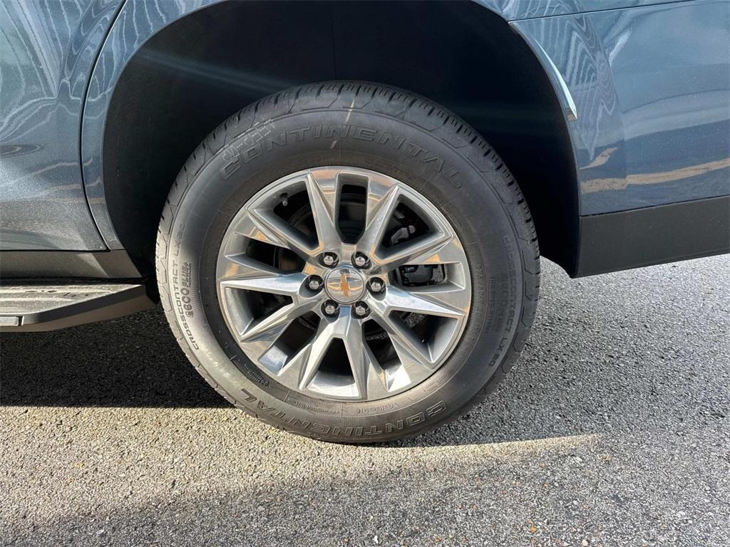 new 2025 Chevrolet Tahoe car, priced at $77,480