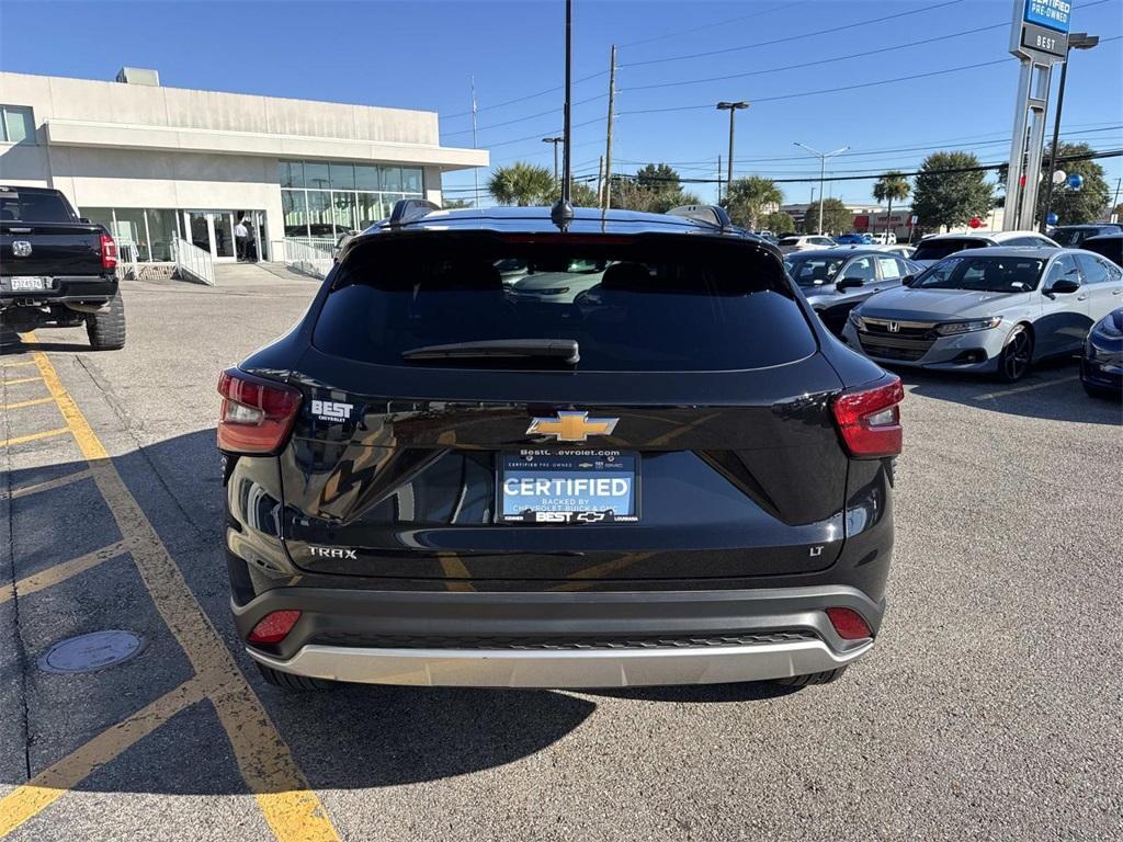 used 2025 Chevrolet Trax car, priced at $21,125