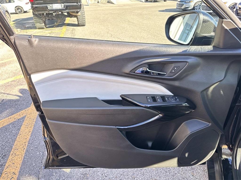 used 2025 Chevrolet Trax car, priced at $21,125