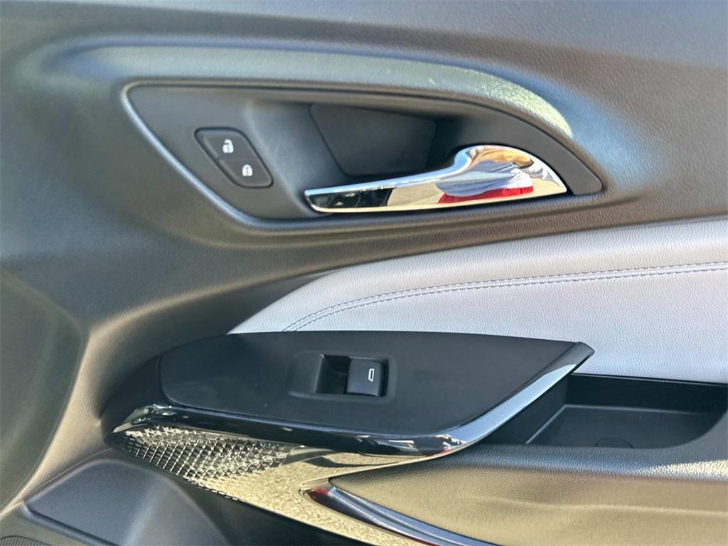 used 2025 Chevrolet Trax car, priced at $21,125