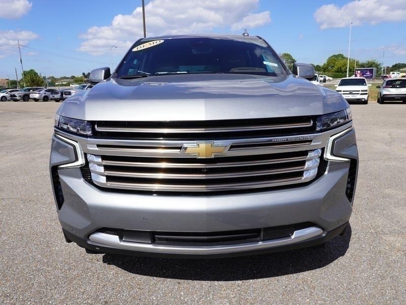 new 2023 Chevrolet Suburban car, priced at $84,325