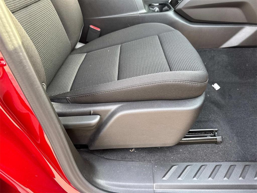 new 2025 Chevrolet Colorado car, priced at $33,605