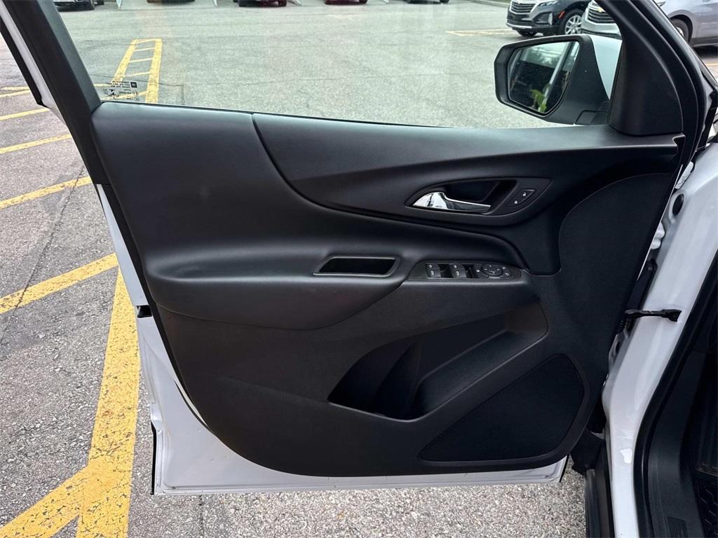 used 2022 Chevrolet Equinox car, priced at $22,495