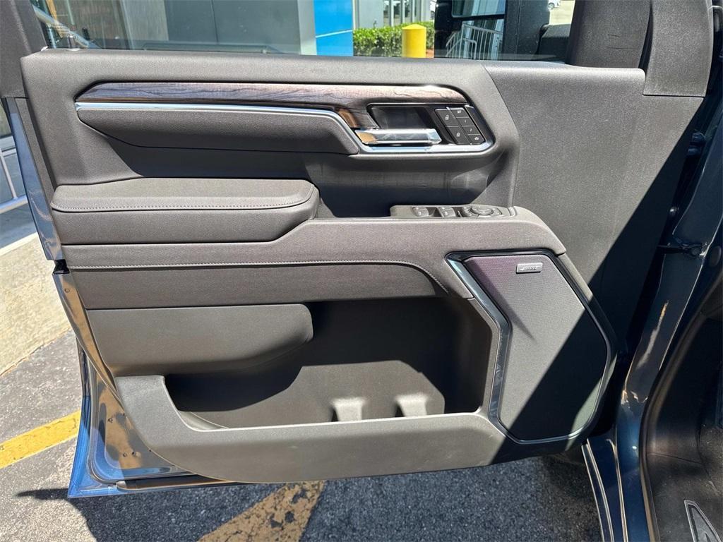 new 2025 Chevrolet Silverado 2500 car, priced at $80,465