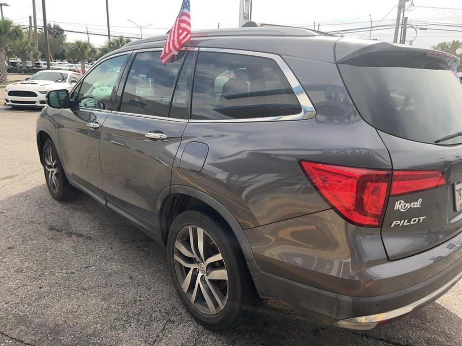 used 2017 Honda Pilot car, priced at $26,995