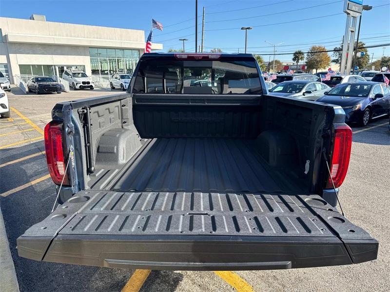 used 2022 GMC Sierra 1500 car, priced at $55,125