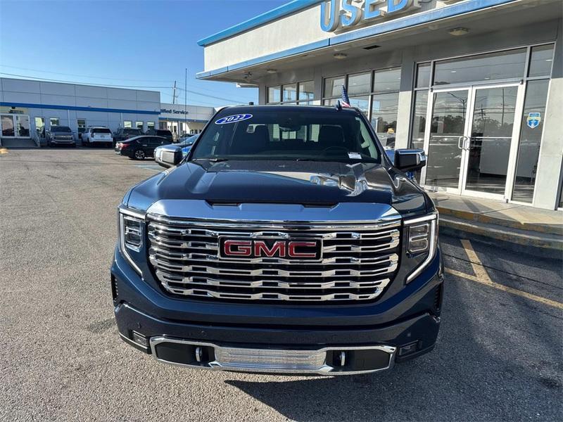 used 2022 GMC Sierra 1500 car, priced at $55,125