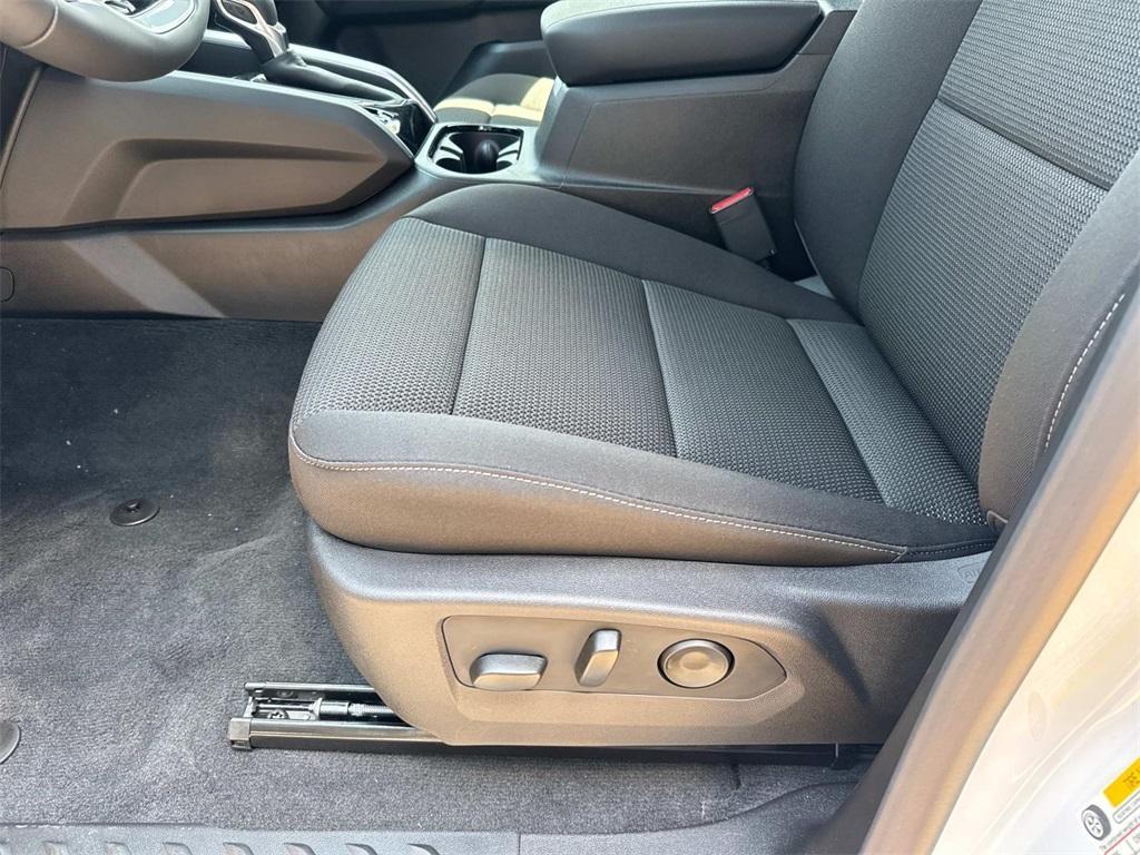 new 2025 Chevrolet Colorado car, priced at $36,405
