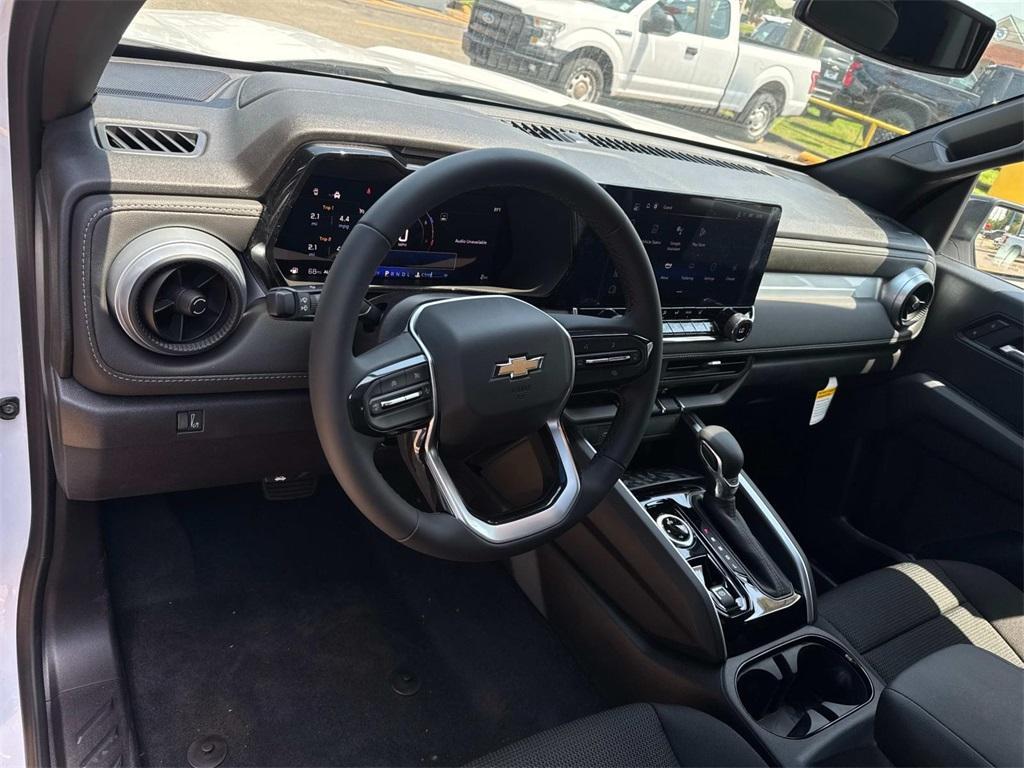 new 2025 Chevrolet Colorado car, priced at $36,405