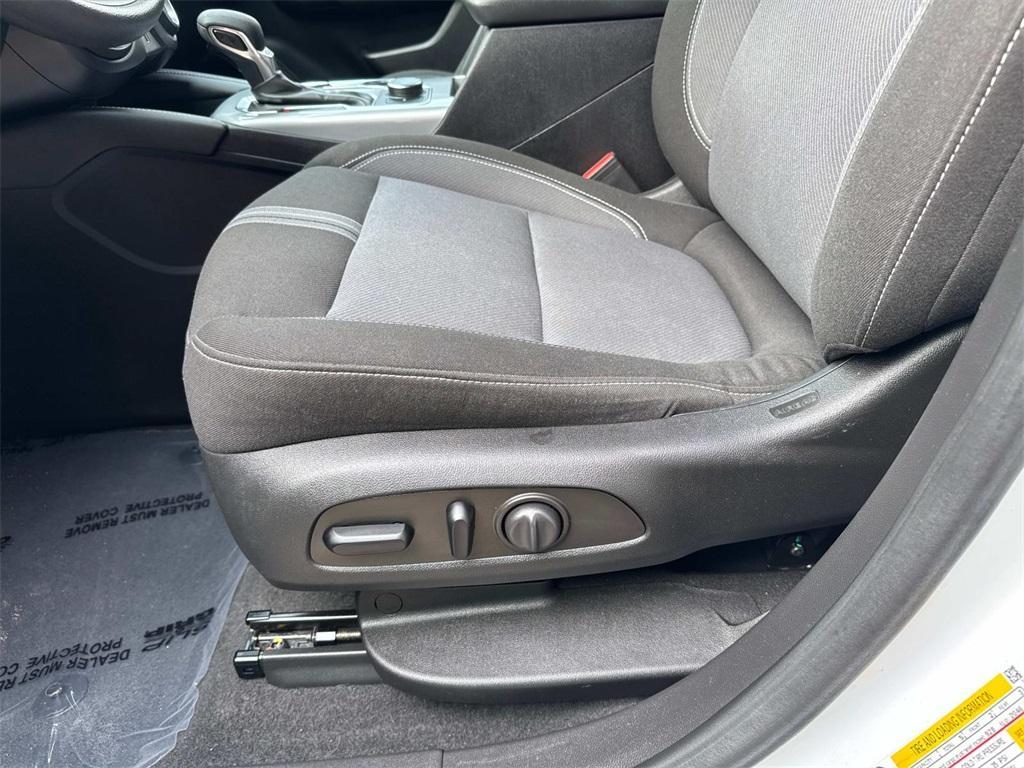 used 2023 Chevrolet Blazer car, priced at $25,989