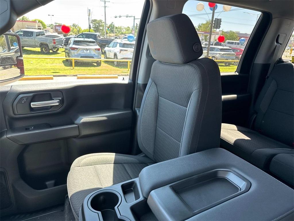 new 2025 Chevrolet Silverado 2500 car, priced at $52,590