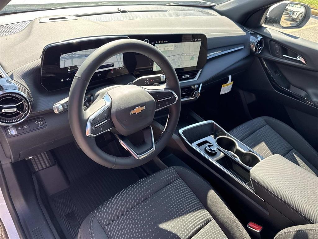 new 2026 Chevrolet Equinox car, priced at $29,230