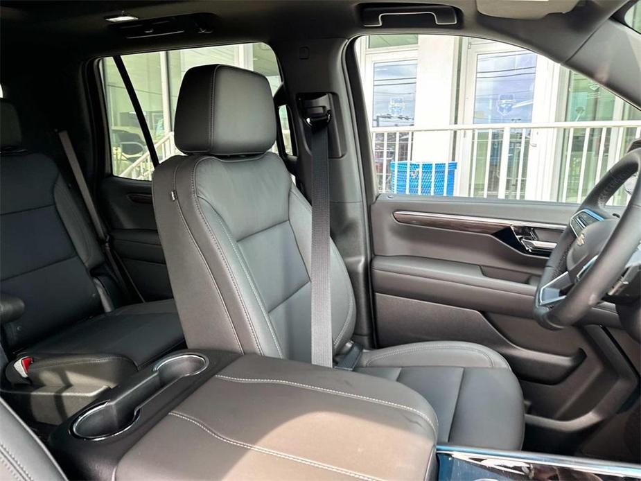 new 2025 Chevrolet Tahoe car, priced at $71,290