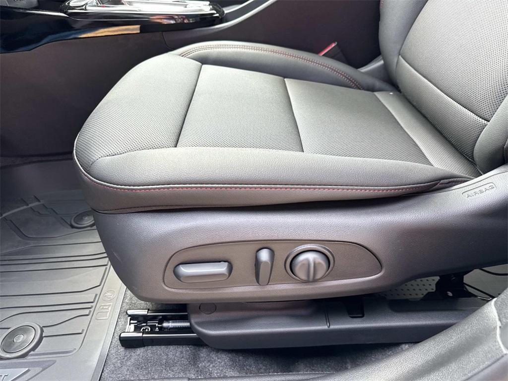 new 2026 Chevrolet Trax car, priced at $27,835