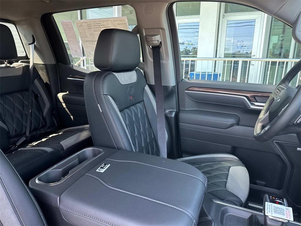 new 2025 Chevrolet Silverado 1500 car, priced at $60,535