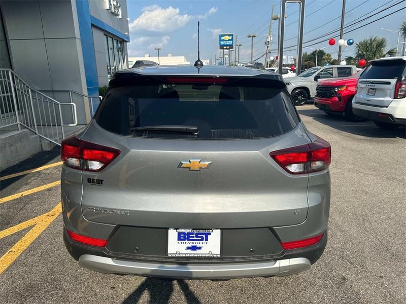 new 2024 Chevrolet TrailBlazer car, priced at $24,375