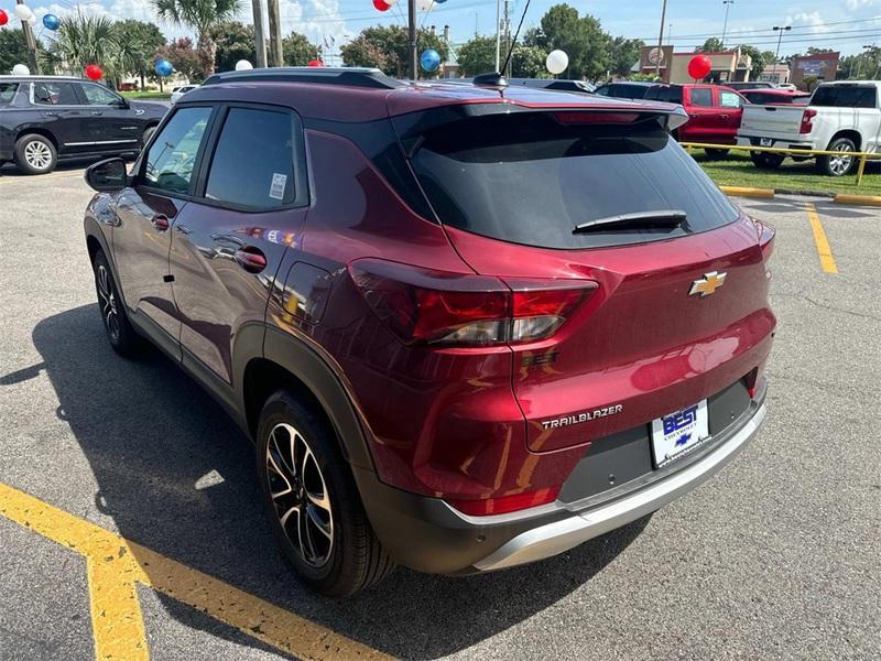 new 2024 Chevrolet TrailBlazer car, priced at $24,375