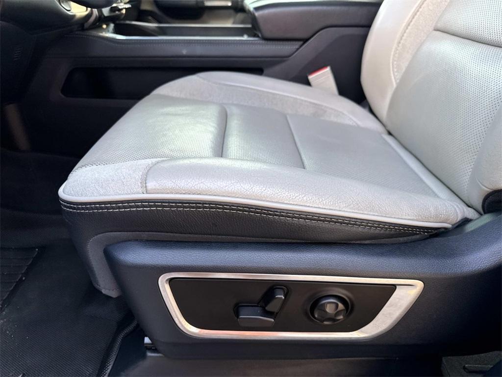used 2022 Ram 1500 car, priced at $52,495