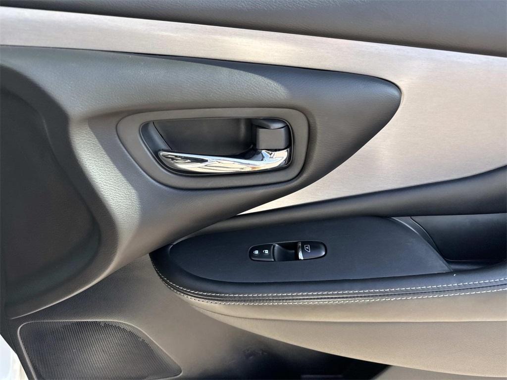 used 2023 Nissan Murano car, priced at $24,893