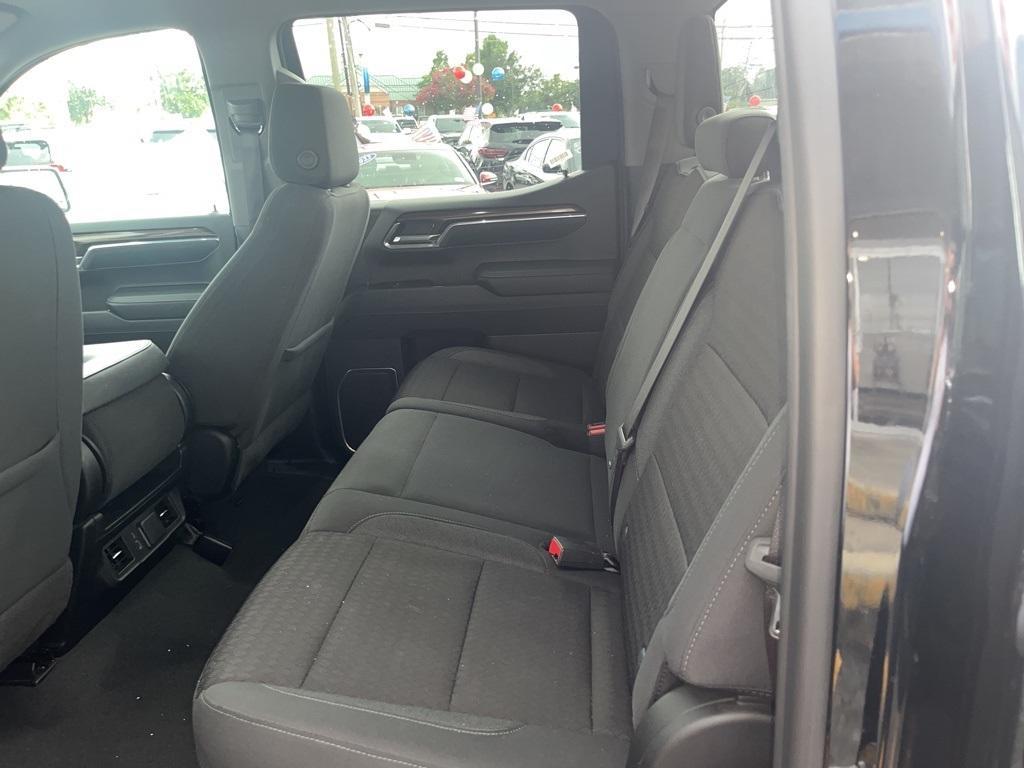 used 2024 Chevrolet Silverado 1500 car, priced at $37,495