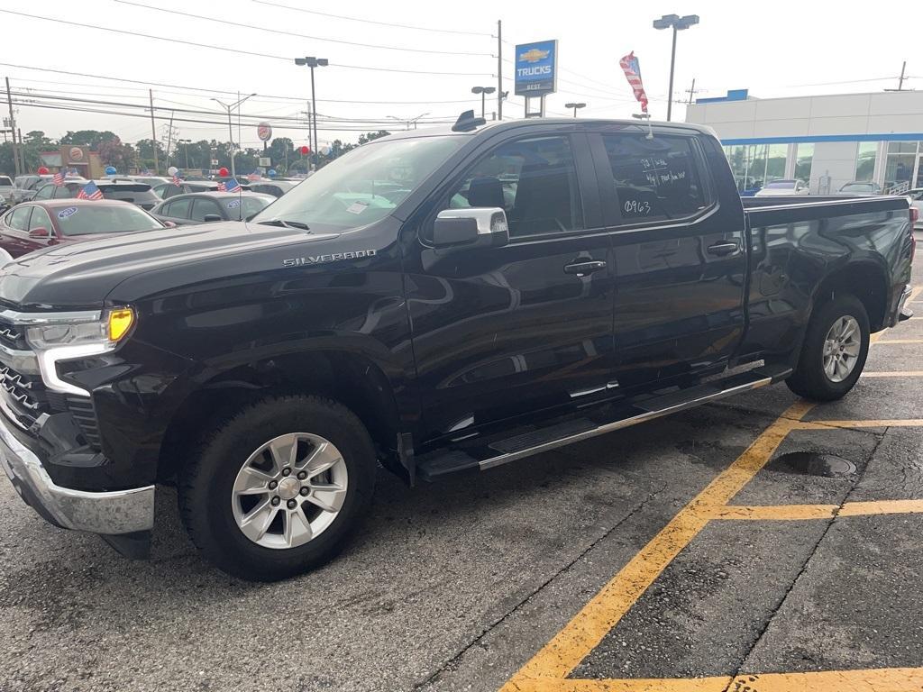 used 2024 Chevrolet Silverado 1500 car, priced at $37,495