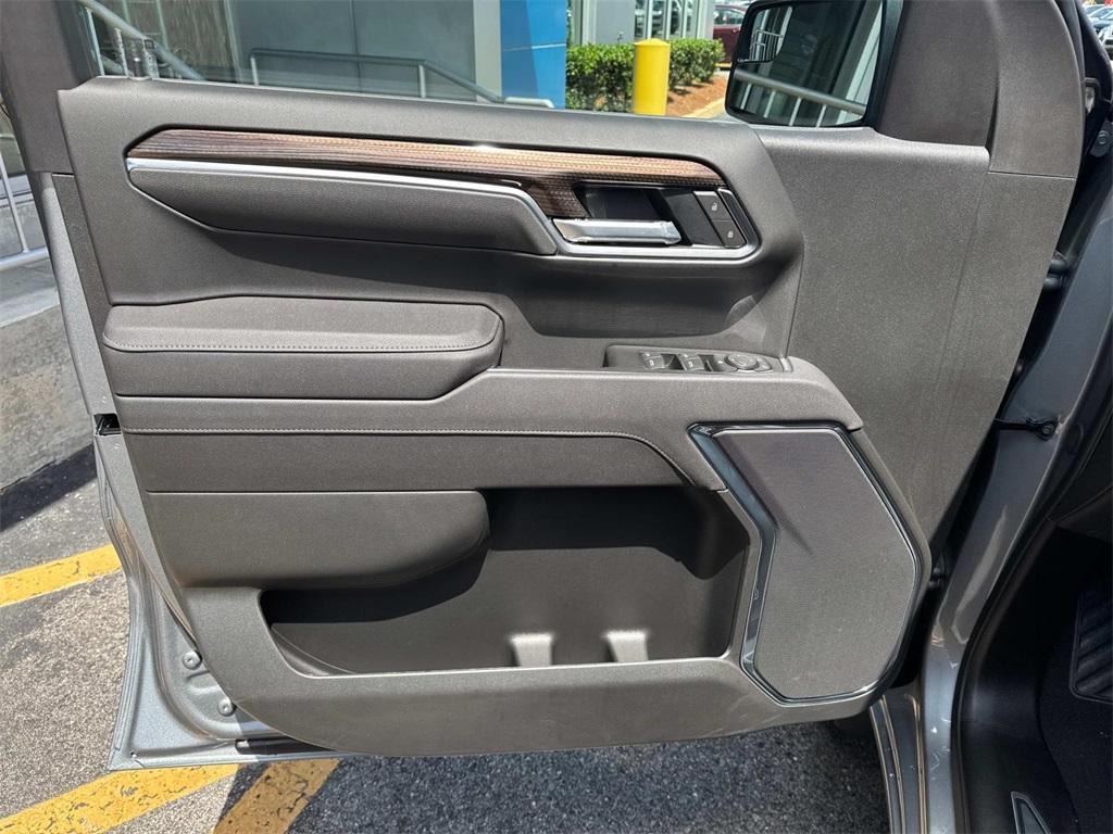 new 2025 Chevrolet Silverado 1500 car, priced at $56,070