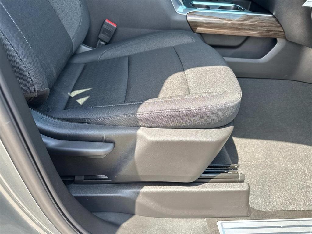 new 2025 Chevrolet Silverado 1500 car, priced at $56,070