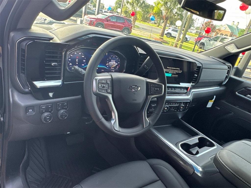 new 2025 Chevrolet Silverado 2500 car, priced at $69,280