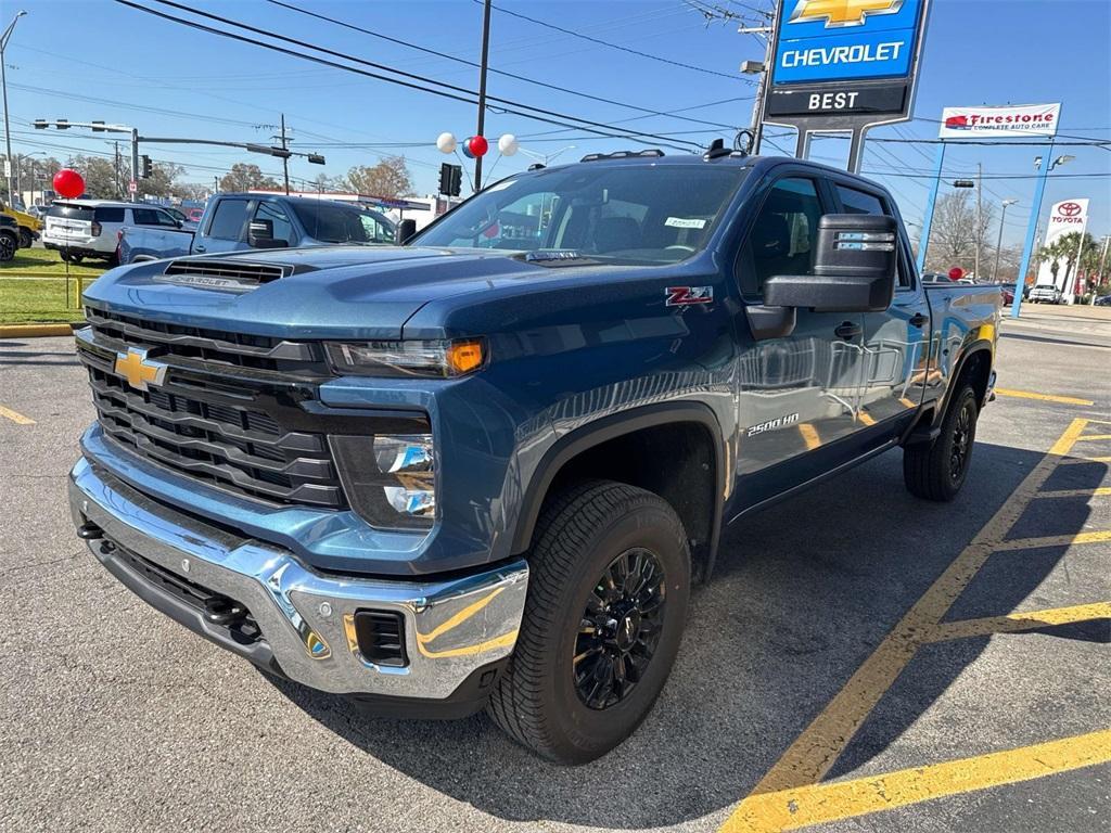 new 2025 Chevrolet Silverado 2500 car, priced at $63,905