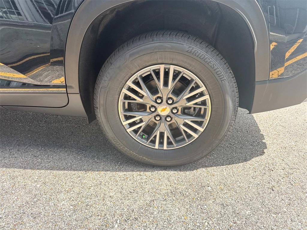 new 2025 Chevrolet Traverse car, priced at $43,460