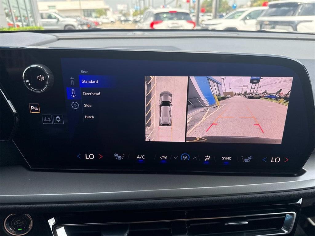 new 2025 Chevrolet Traverse car, priced at $43,460