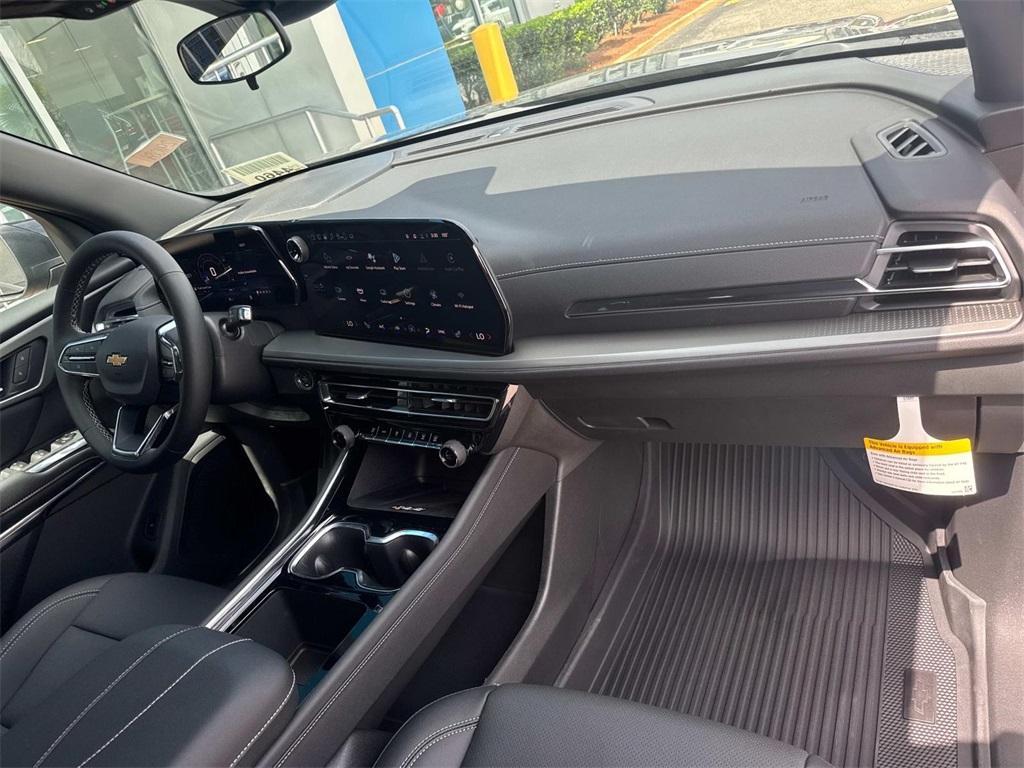 new 2025 Chevrolet Traverse car, priced at $43,460