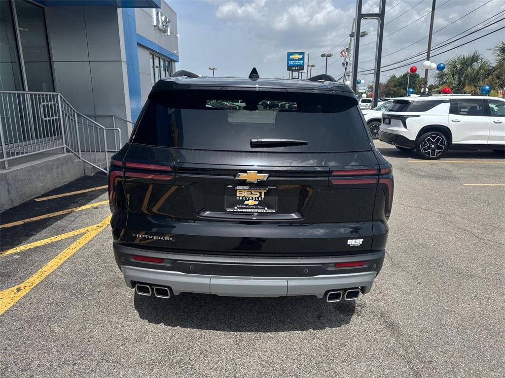 new 2025 Chevrolet Traverse car, priced at $43,460