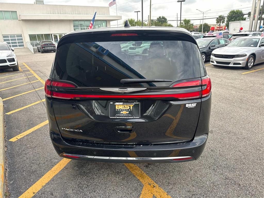 used 2023 Chrysler Pacifica car, priced at $23,785