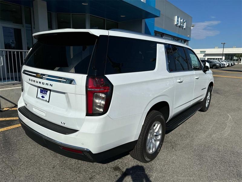 new 2024 Chevrolet Suburban car, priced at $65,310