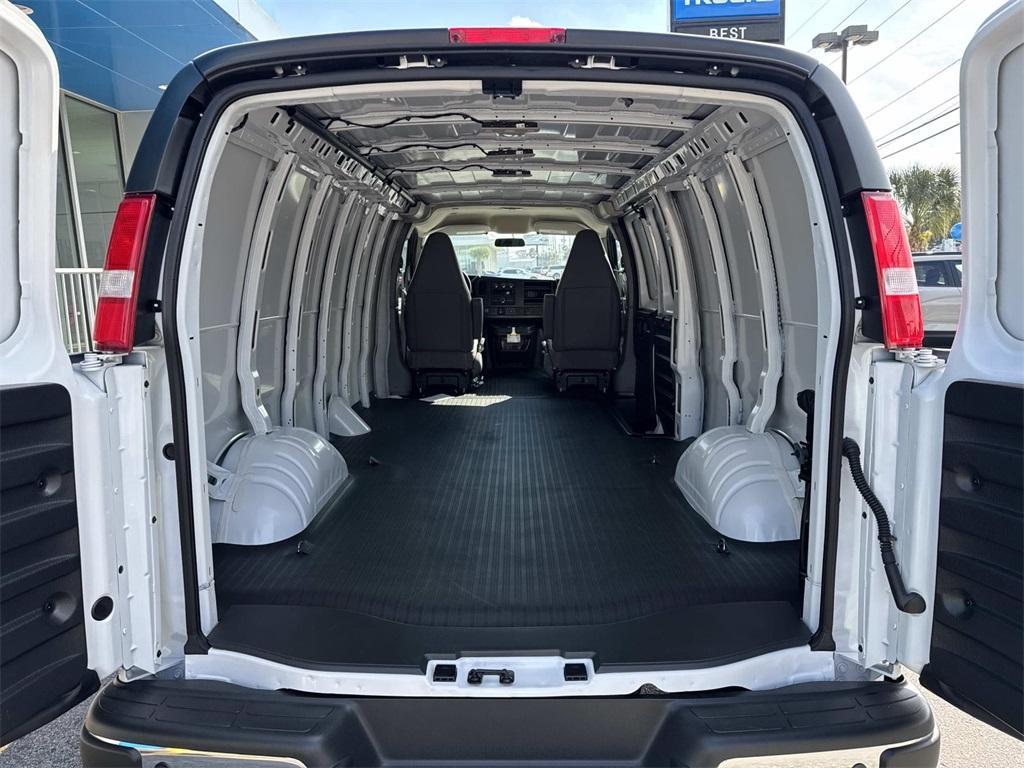 new 2025 Chevrolet Express 2500 car, priced at $50,333