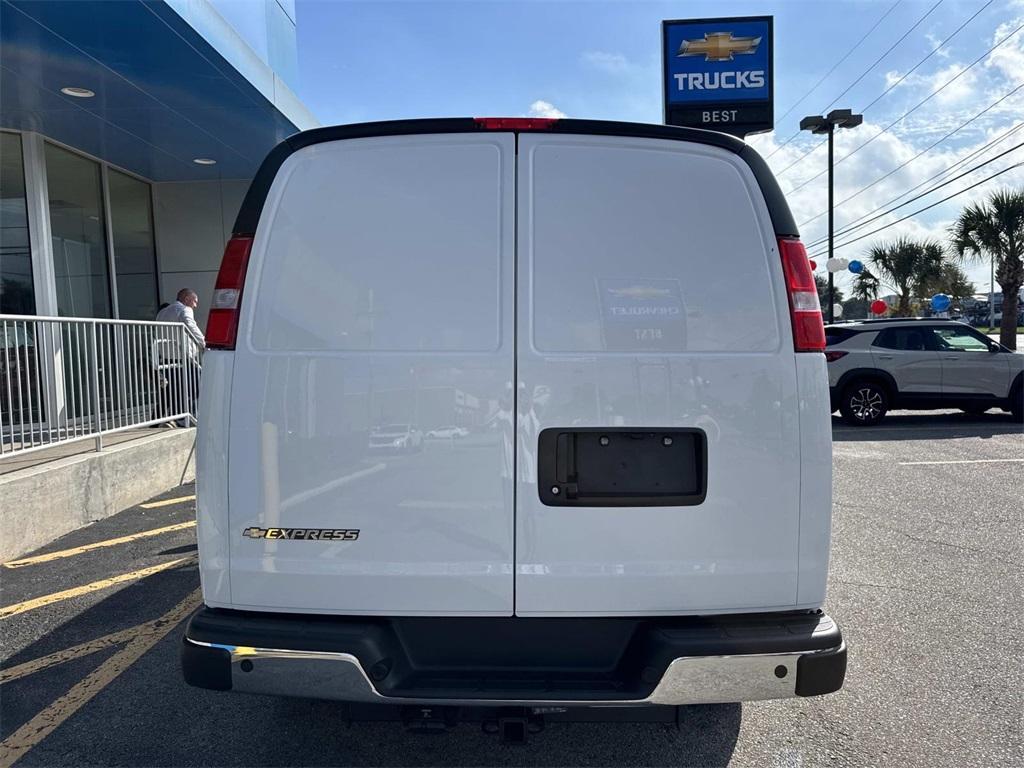 new 2025 Chevrolet Express 2500 car, priced at $50,333