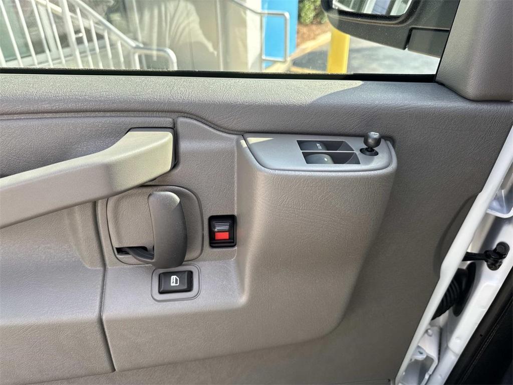 new 2025 Chevrolet Express 2500 car, priced at $50,333