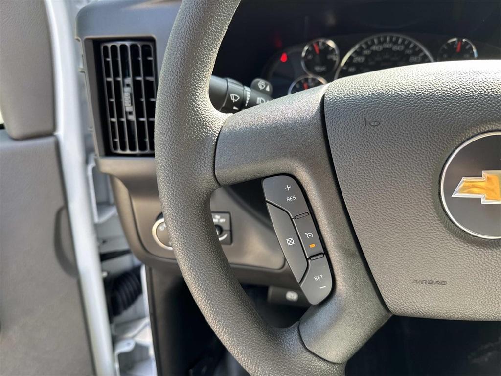 new 2025 Chevrolet Express 2500 car, priced at $50,333