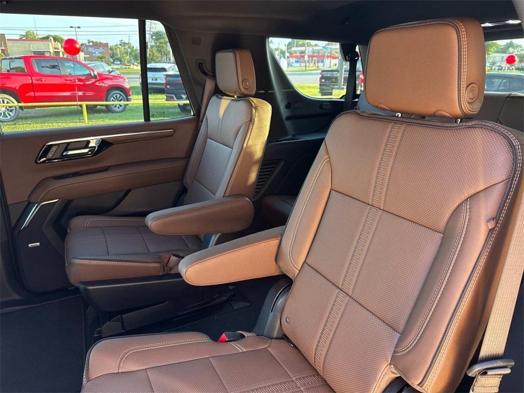 new 2025 Chevrolet Tahoe car, priced at $80,015