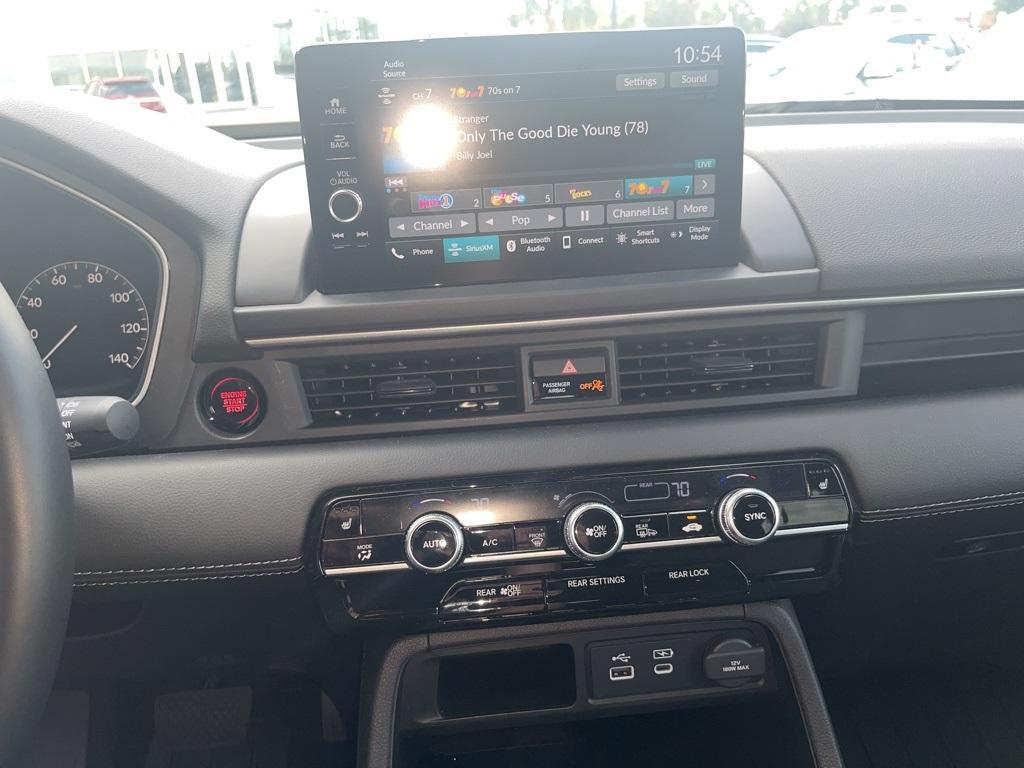used 2025 Honda Pilot car, priced at $42,998