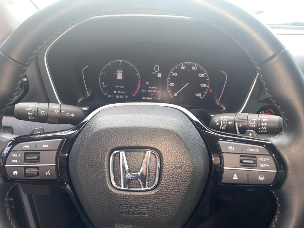 used 2025 Honda Pilot car, priced at $42,998