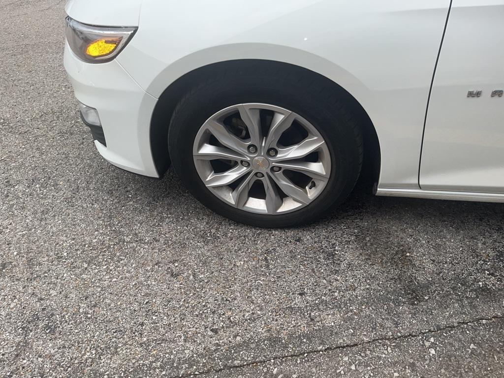 used 2023 Chevrolet Malibu car, priced at $18,995