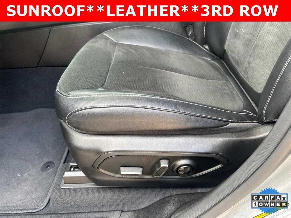 used 2023 Jeep Grand Cherokee L car, priced at $34,895