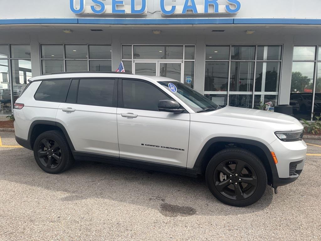 used 2023 Jeep Grand Cherokee L car, priced at $35,995